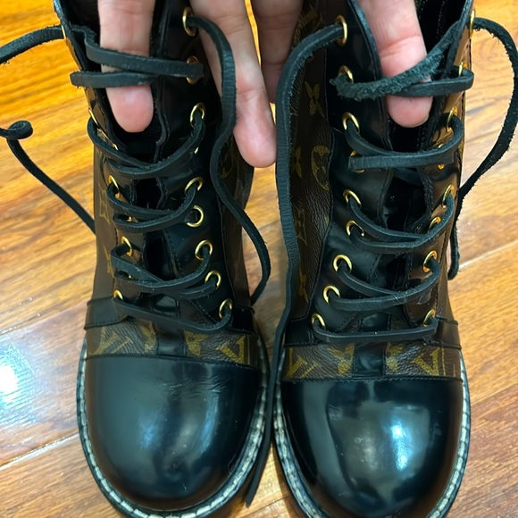 Louis Vuitton Monogram Canvas Star Trail Ankle Boots - Picture 15 of 15